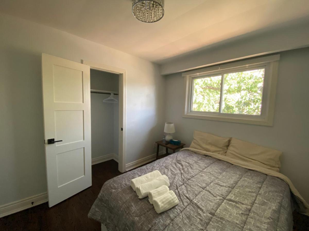 Yonge And Finch Subway !Q Spacious & Quiet Private Bdr With Shared Bathroom トロント エクステリア 写真